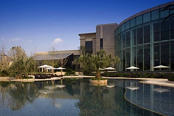 Outdoor Swimming Pool - Sheraton Zhoushan Hotel - Zhoushan