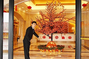 Lobby - The 1st Square Hotel - Nanchang