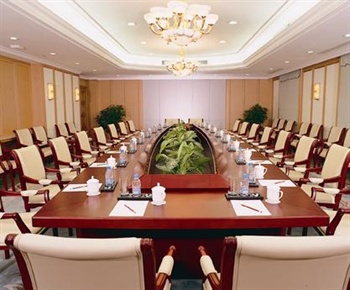  - Wuhan Haiyi Jinjiang Hotel