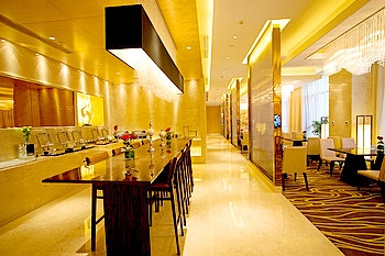 -- - Crowne Plaza Yichang 