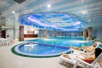 Swimming Pool - Mingcheng International Hotel  