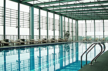 Swimming Pool - Guangzhou Nansha Pearl River Delta World Trade Center Tower 