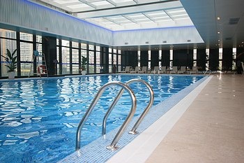 Indoor Swimming Pool - She & He Apartment - Zhujiang New Offshore