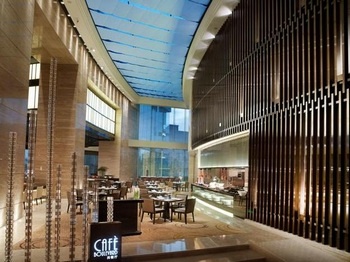 Western Restaurant - Huizhou Crowne Plaza Hotel