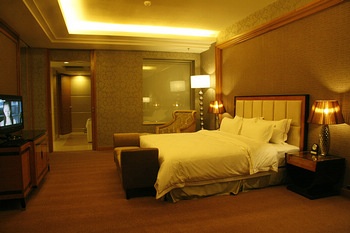 Guest Room - Phoenix City Hotel (Zhaoqing)