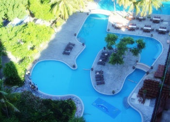 Swimming Pool - Searainbow Hotel Sanya