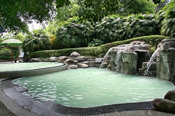  - Emei Heavenage Hot Spring Holiday Villa - Emeishan