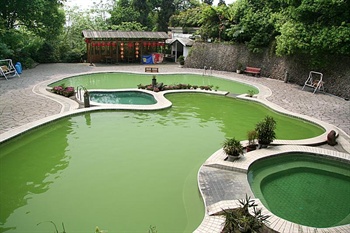  - Emei Heavenage Hot Spring Holiday Villa - Emeishan