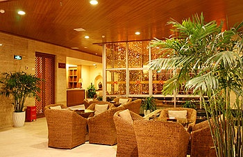 Lobby - Poli Hot Spring International Hotel  