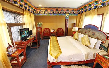  - Lijiang Shishan House