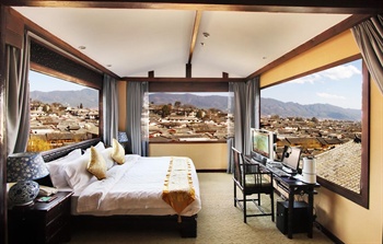  - Lijiang Shishan House