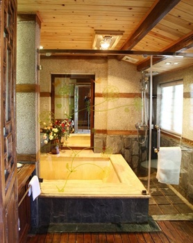  - Artistic-Suite - Lijiang