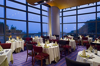 Restaurant - Le Meridien Cyberport Hong Kong