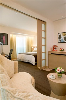  - Hotel LKF By Rhombus (Lan Kwai Fong)