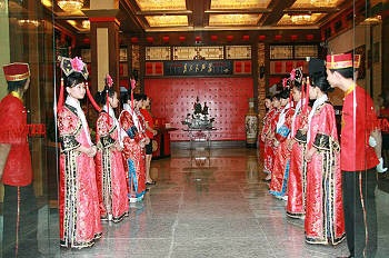 Lobby - Foshan Jinyin Hotel  