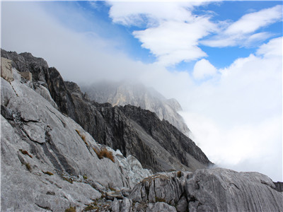 Day Tour to Jade Dragon Snow Mountain 