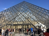 LOUVRE