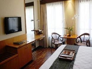Padma Hotel Bandung in Bandung Indonesia, Bandung Hotel ...